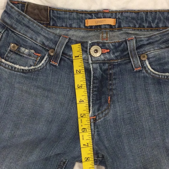 Street Denim Distressed Jeans Boot Cut Peacock Embroidered Back Flap Poc… - Picture 8 of 12